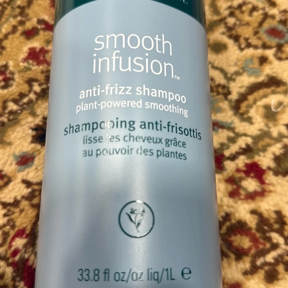 Aveda smooth infusion anti frizz shampoo